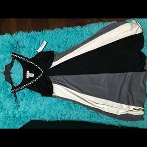 THREE PINK HEARTS DRESS SIZE:M BRAND NEW WITH TAGS
